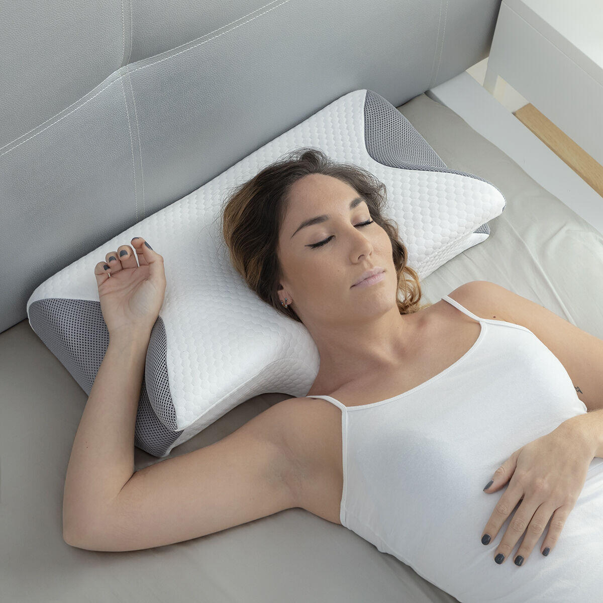 Almohada Cervical Ergonómica para un Descanso Natural y Cómodo